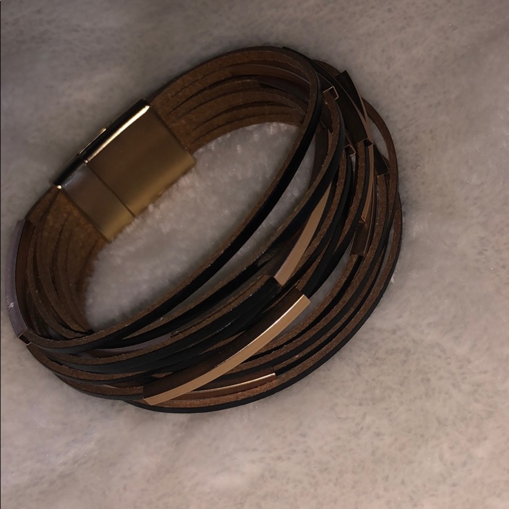 Bohemian Leather strap bracelet!!